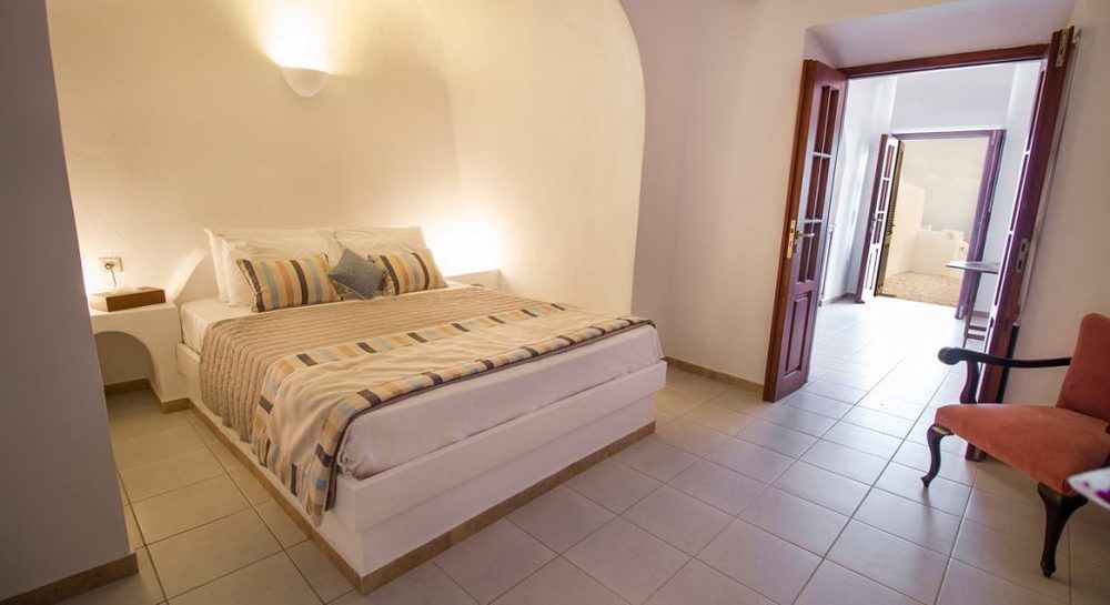 La Maltese Private House Imerovigli Bagian luar foto